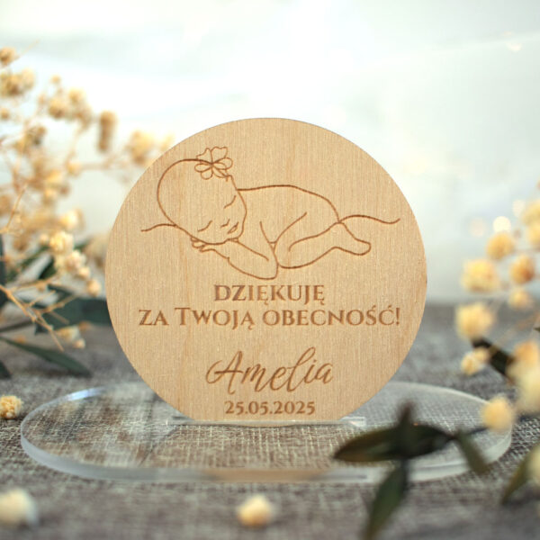 Magnesy drewniane grawerowane podziękowania dla gości na chrzest roczek